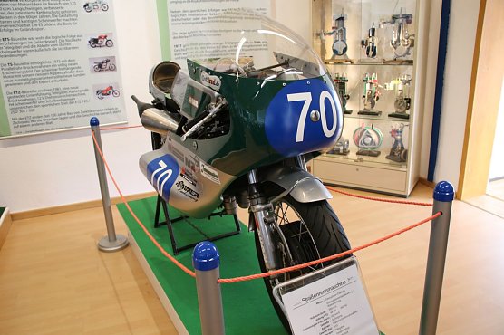 Ein besonderes Highlight: die RS 300 von Rennfahrer Heinz Rosner (Foto: agl) Ein besonderes Highlight: die RS 300 von Rennfahrer Heinz Rosner (Foto: agl)