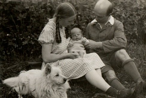 Historisches Foto der Familie Bernstein in Limlingerode (Foto: Heidelore Kneffel)