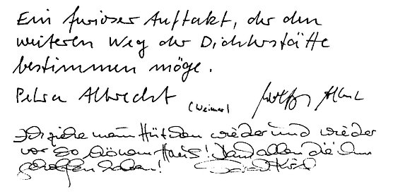 Eintrag in das G&auml;stebuch des Vereins von der K&uuml;nstlerin Petra Albrecht, Weimar, und der Dichterin (Foto: Heidelore Kneffel)