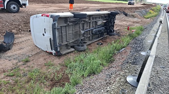 Unfall bei Holbach (Foto: Feuerwehr Großwechsungen/Silvio Dietzel) Unfall bei Holbach (Foto: Feuerwehr Großwechsungen/Silvio Dietzel)