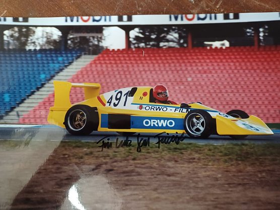 Der Rennwagen P8 von Gerhard Friedrich (Foto: Ostklassikerklub Wolkramshausen) Der Rennwagen P8 von Gerhard Friedrich (Foto: Ostklassikerklub Wolkramshausen)