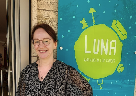 Sabine Becker feiert in der Kranichstra&szlig;e 10 Jahre "Luna" (Foto: S. Becker)