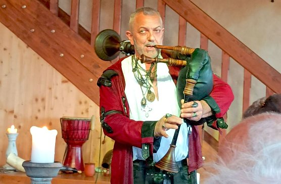 Kai Prengel auf der Burg Hohenstein in Neustadt (Foto: Thomas Leipold)