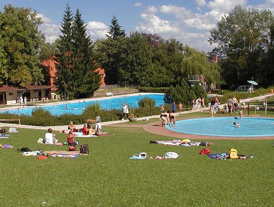 Am Montag ge&ouml;ffnet (Foto: E. Kagelmacher)