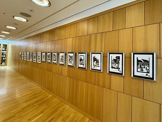 Erika Schirmes Scherenschnitte sind wieder in der Stadtbibliothek zu sehen (Foto: Stadt Nordhausen)