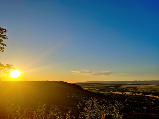 Sonnenuntergang auf den Vogelbergklippen in Bleicherode (Foto: Ramona Koch)