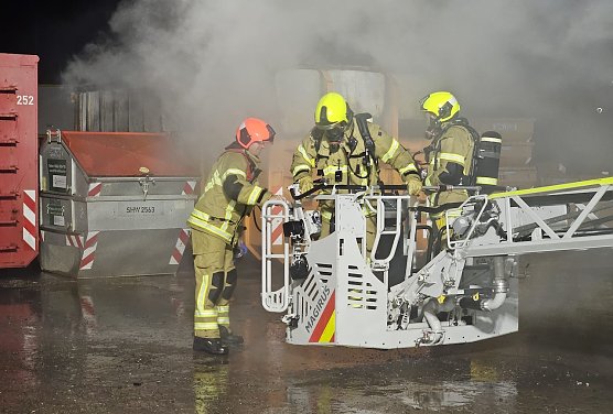 Containerbrand (Foto: S.Dietzel)