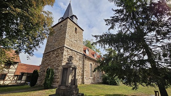 Kirche St. Johannis in Nohra/Kirchenkreis S&uuml;dharz (Foto: Regina Englert)