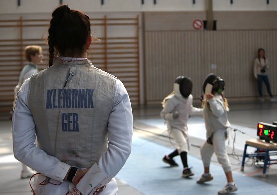 Training unter prominenter Beobachtung (Foto: Susanne Nikoleizig)