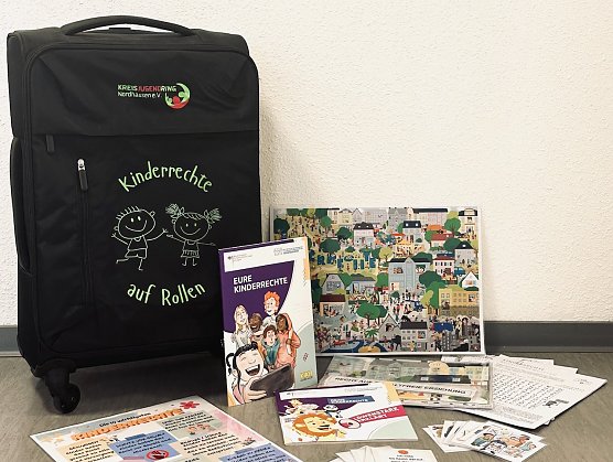 Kinderrechte auf Rollen (Foto: Sandra Ziegler-Koch) Kinderrechte auf Rollen (Foto: Sandra Ziegler-Koch)