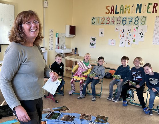 Anja Apel vom Naturpark S&uuml;dharz zu Gast an der Evangelischen Grundschule Nordhausen  (Foto: Dr. Uta Sophie Halbritter)