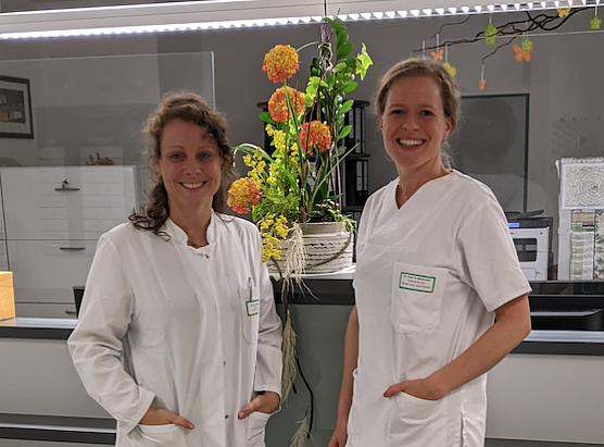 v.l.: Frau Dr. Winsel, Frau Dr. Bednarzik (Foto: SHK)