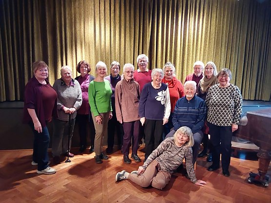 Die Silberdisteln kommen wieder auf die B&uuml;hne (Foto: Anja Eisner)