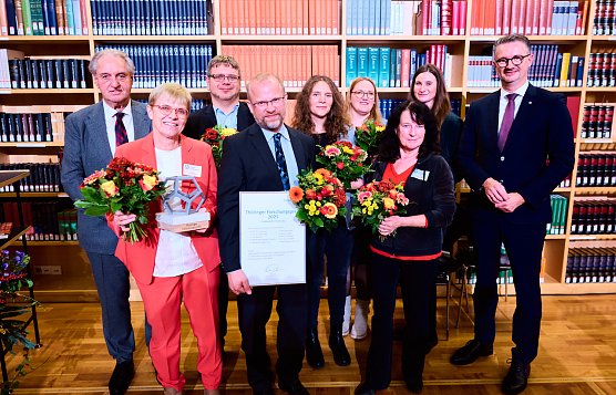 Der Th&uuml;ringer Forschungspreis wurde gestern Abend auch an ein Nordh&auml;user team verliehen (Foto: TMBWK / Thomas Ab&eacute;)