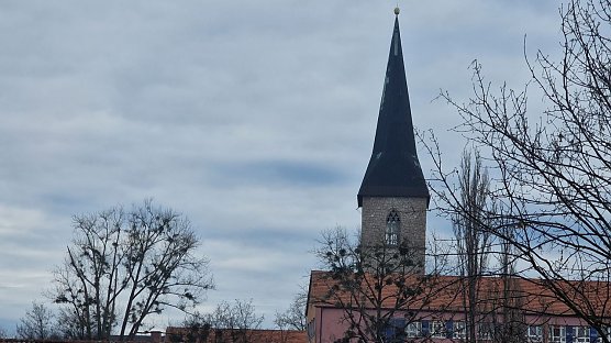 Der Petri-Turm bleibt dieses Jahr leider ohne festliche Beleuchtung (Foto: agl) Der Petri-Turm bleibt dieses Jahr leider ohne festliche Beleuchtung (Foto: agl)