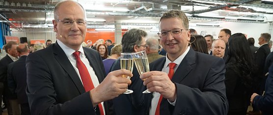 Die beiden Gastgeber des Abens: Landrat Matthias Jendricke und Sparkassenchef Thomas Seeber (Foto: ssc)