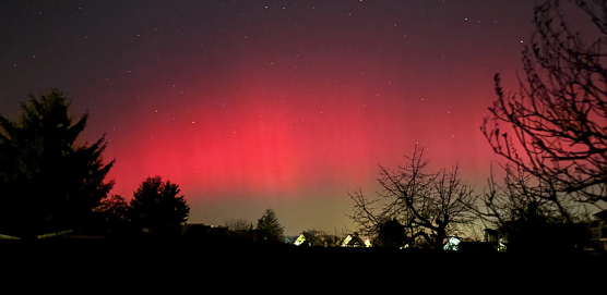Polarlichter &uuml;ber Niedersalza, fotografiert von Dr. Steffen Sendig. (Foto: Steffen Sendig)