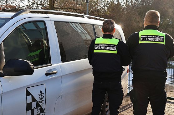 Der Vollzugsdienst des Landkreises Nordhausen &uuml;berf&uuml;hrte jetzt einen Ausl&auml;nder in Abschiebehaft.  (Foto: Nicole Mattern)
