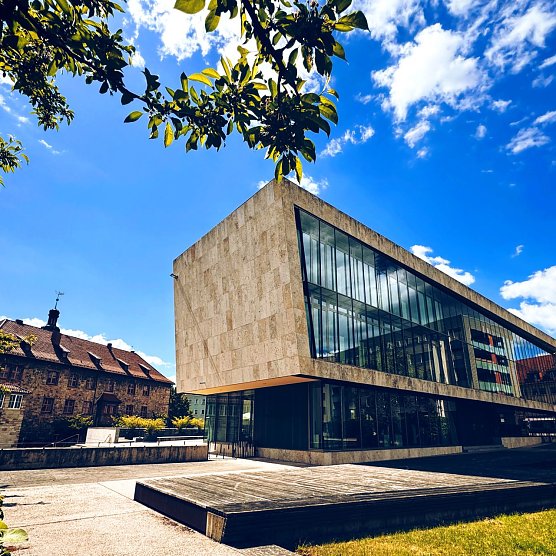 Viel los ist in der Stadtbibliothek in der ersten M&auml;rzwoche.  (Foto: Lutz Fischer)