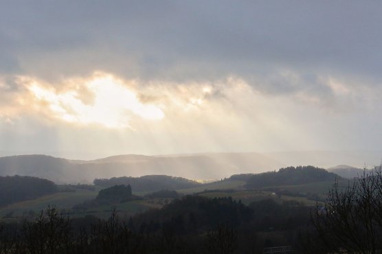 Es bleibt die n&auml;chsten Tage ungem&uuml;tlich.(Symbolbild) (Foto: agl)