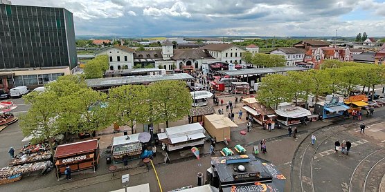 Blick auf das Bahnhofsfest, das in diesem Jahr das letzte Mal stattgefunden hat. (Foto: Peter Blei)