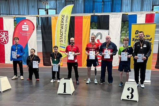 Laurenz Fehling holt sich den Sieg.  (Foto: Andreas Henning 1. Vorsitzender TTV Hydro Nordhausen)