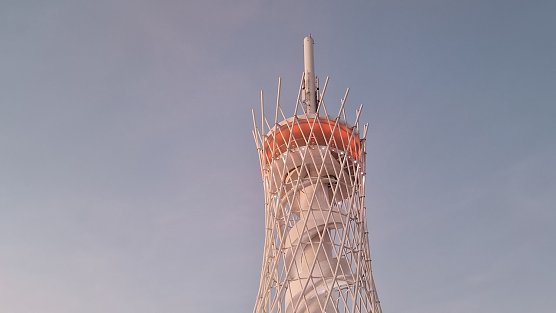 Unter dem weltgrößten Hexenbesen wird es in den nächsten Wochen sportlich. (Foto: agl) Unter dem weltgrößten Hexenbesen wird es in den nächsten Wochen sportlich. (Foto: agl)