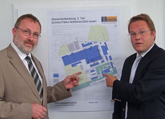 St&auml;ter l.), Peters (r.) (Foto: nnz)