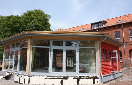 Pavillon der Albert-Kuntz-Schule (Foto: Patrick Grabe) Pavillon der Albert-Kuntz-Schule (Foto: Patrick Grabe)