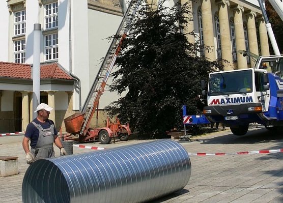 Durch's Dach (Foto: psv) Durch's Dach (Foto: psv)