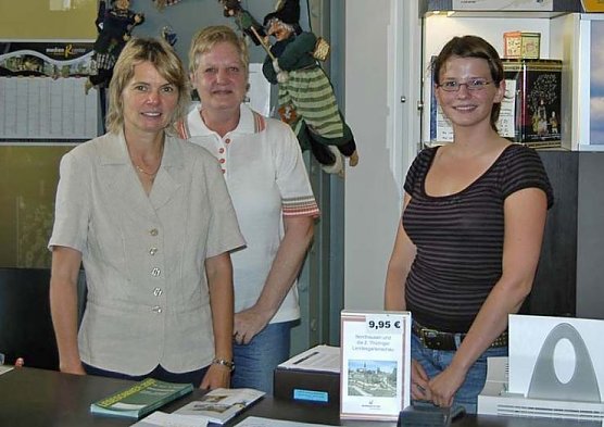 Fahrscheine in der Info (Foto: nnz) Fahrscheine in der Info (Foto: nnz)