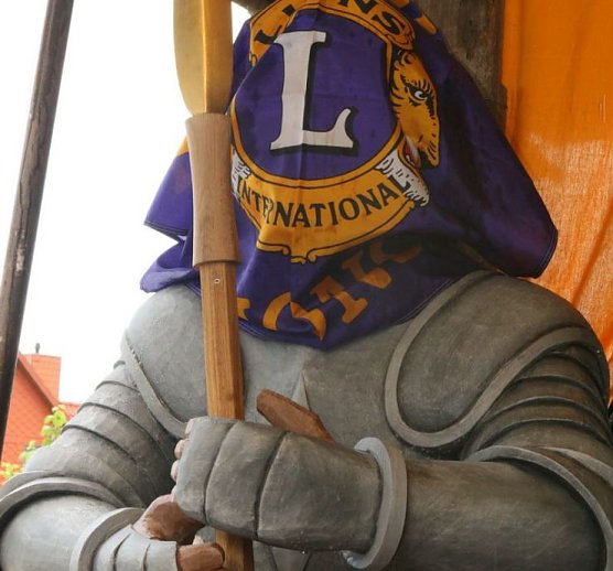 Noch verh&uuml;llt, der neue Riese (Foto: privat)