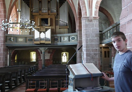 Kinder führen durch Kirchen (Foto: privat) Kinder führen durch Kirchen (Foto: privat)