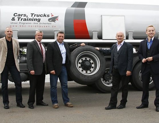 Besuch auf Autodrom (Foto: BBZ) Besuch auf Autodrom (Foto: BBZ)