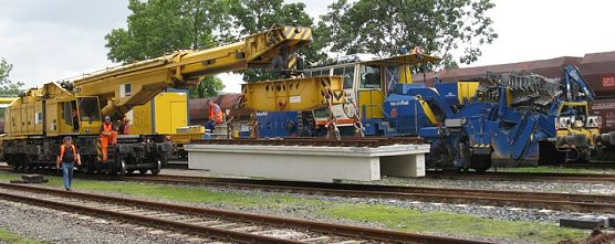 Einbau der Waage (Foto: Knauf)