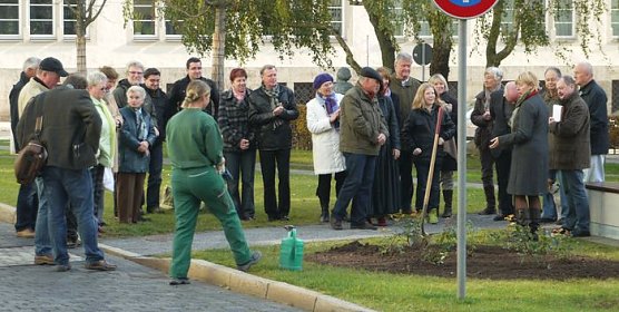 Interessierte (Foto: nnz) Interessierte (Foto: nnz)
