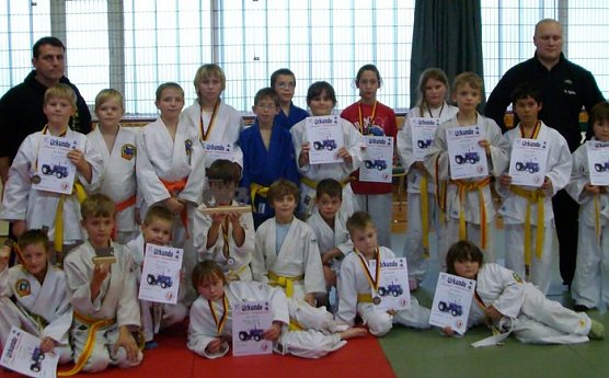 Erfolgreiche Nachwuchs-Judokas (Foto: privat) Erfolgreiche Nachwuchs-Judokas (Foto: privat)