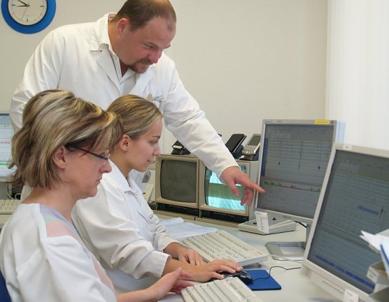 Im Schlaflabor (Foto: SHK)