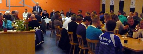 Versammelt (Foto: nnz)