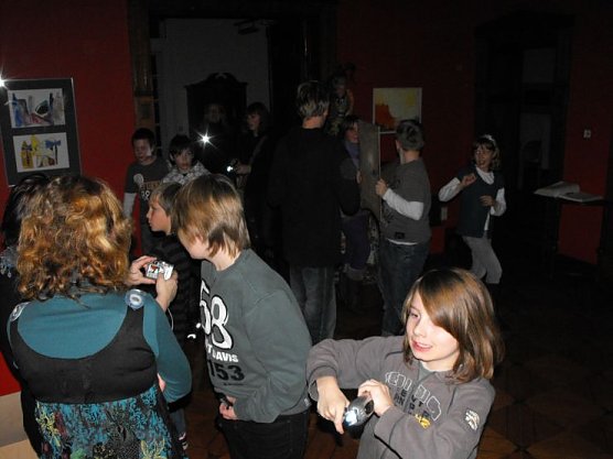 Volles Haus zu sp&auml;ter Stunde (Foto: Angelo Glashagel)