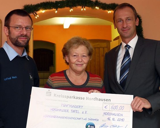 Spende &uuml;bergeben (Foto: WBG)