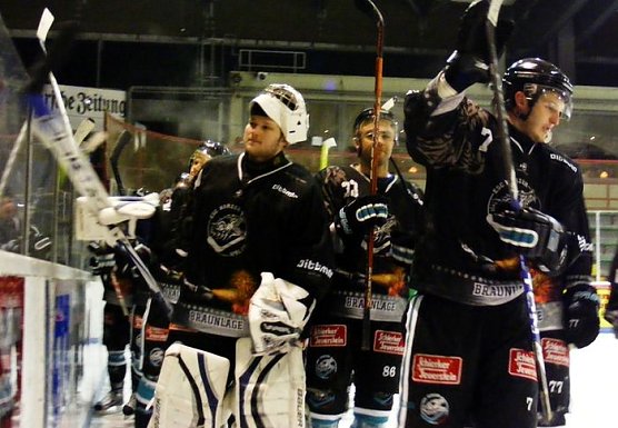 Dank an die Fans (Foto: R. Koch) Dank an die Fans (Foto: R. Koch)