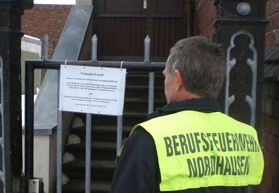 Hinweise in der Ullrichstra&szlig;e (Foto: P. Grabe)