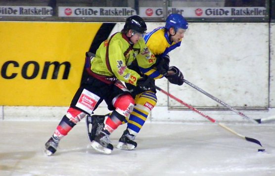 Immer am Puck (Foto: Koch)