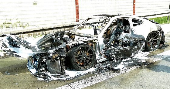 Bild: In Flammen...