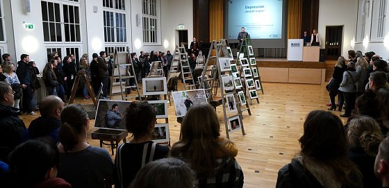 Bild: Gro&szlig;es Interesse an der Vernissage