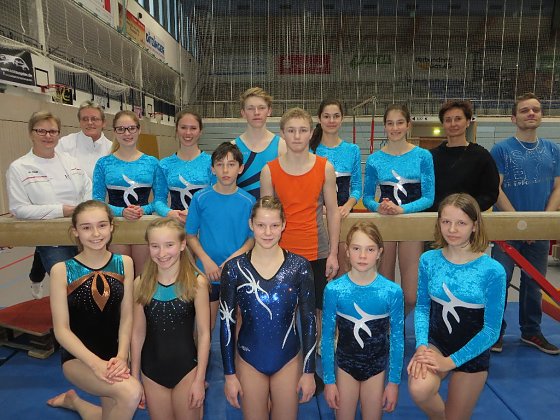 Bild: Um den Schulpokal geturnt