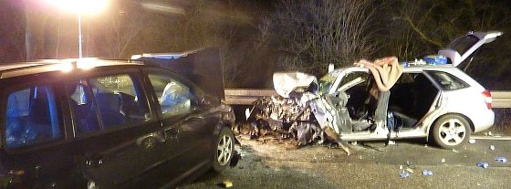 Bild: Schwerer Unfall auf der B4
