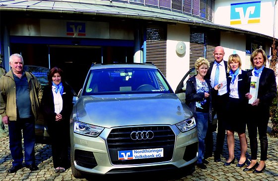 Bild: &Uuml;ber den Audi Q3 freuten sich Eheleute Klehm