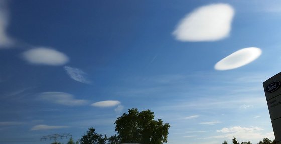 Bild: Ufos &uuml;ber Krimderode?